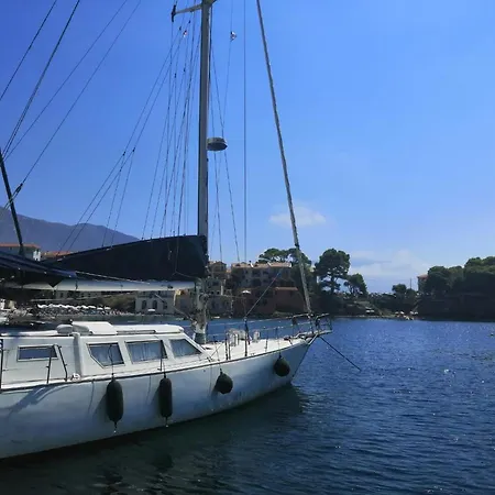 Bateau-hôtel Le Dimore Charter- Elma Lefkáda