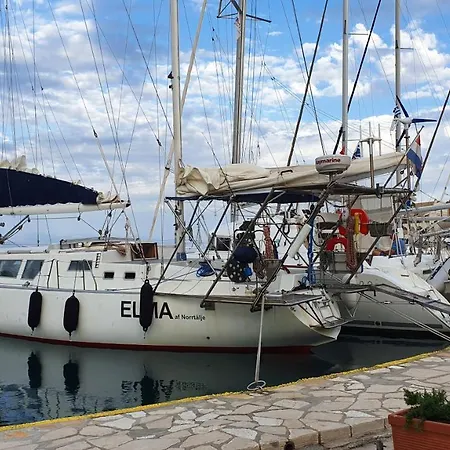 Bateau-hôtel Le Dimore Charter- Elma