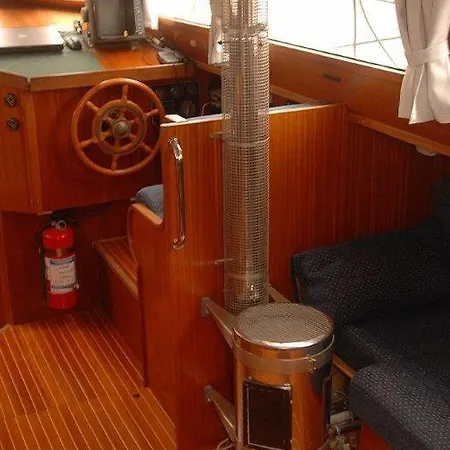بوتيل Le Dimore Charter- Elma Lefkáda
