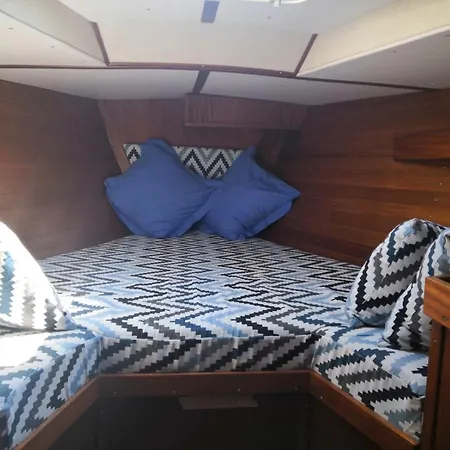بوتيل Le Dimore Charter- Elma *