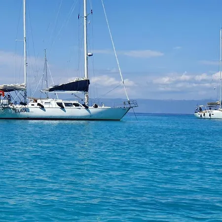 بوتيل Le Dimore Charter- Elma Lefkáda